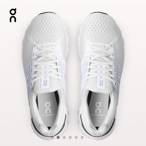 Women's On Cloudswift Running Shoes size 8